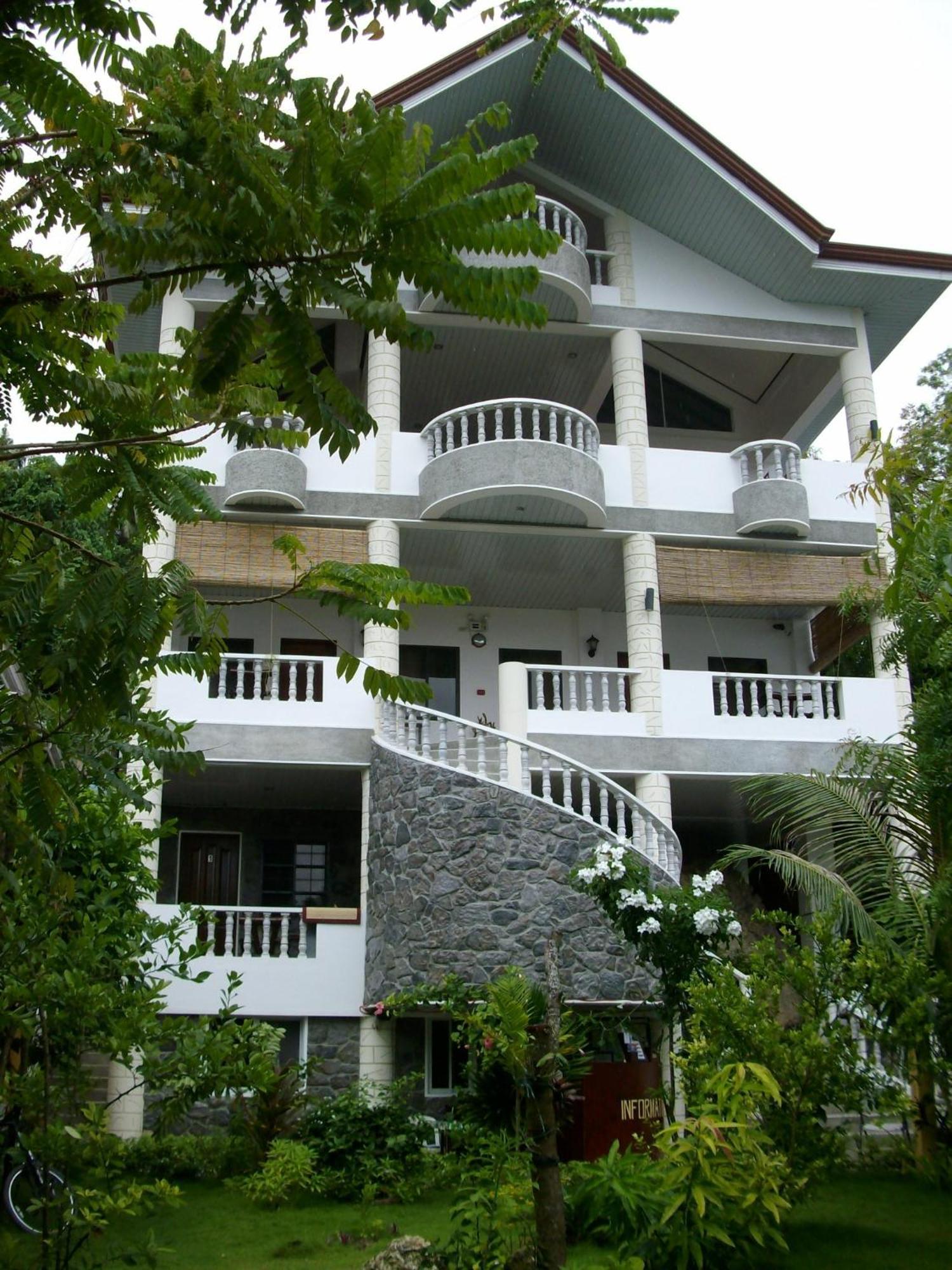 Greenyard Inn Manoc-Manoc Exteriör bild